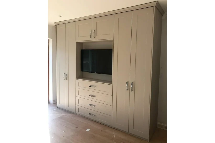 televizyonlu gardrop modelleri