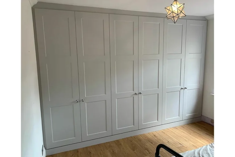 Zira gri renk dolap modeli