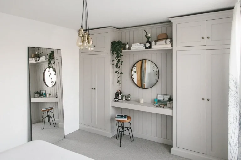 Margot Makyaj Masalı Dolap