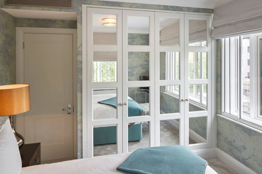 Lake ayna kapaklı dolap 2025